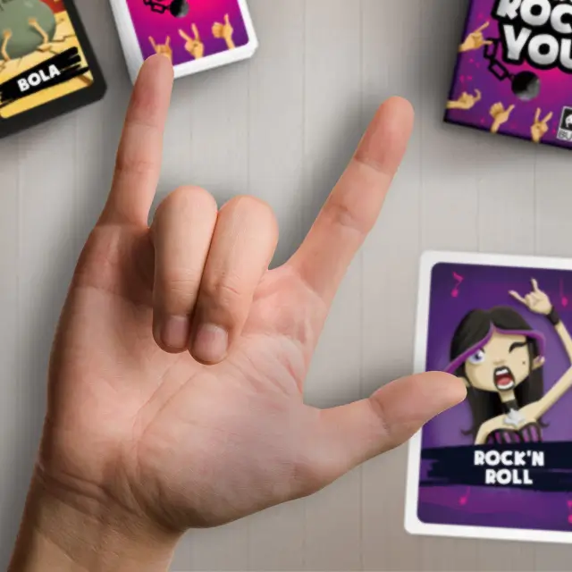 Juego De Cartas We Will Rock You - Image 3